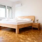 Апартаменты Air Urban Ilidza Free Parking And Near Airport *