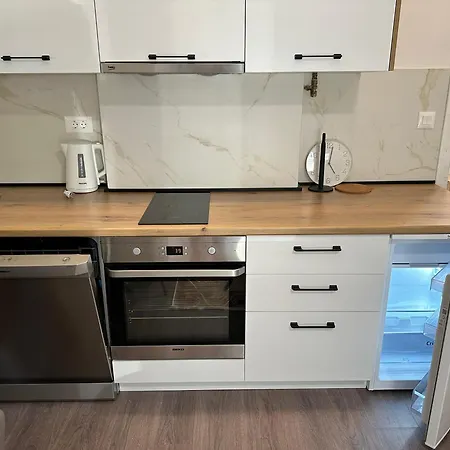 Air Urban Ilidza Free Parking And Near Airport *