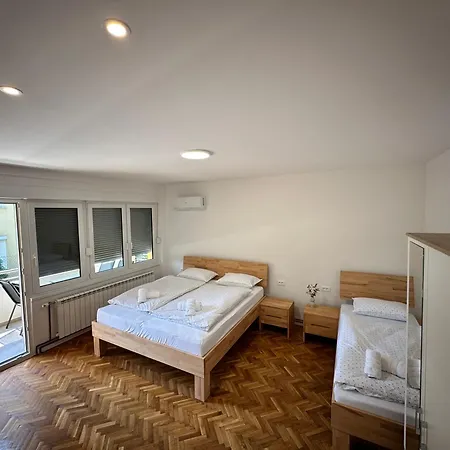 Air Urban Ilidza Free Parking And Near Airport Apartmán *