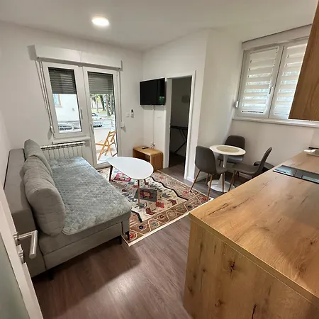 Air Urban Ilidza Free Parking And Near Airport Apartamento Sarajevo