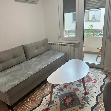 Appartamento Air Urban Ilidza Free Parking And Near Airport