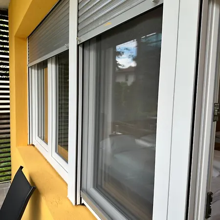 Air Urban Ilidza Free Parking And Near Airport Appartamento