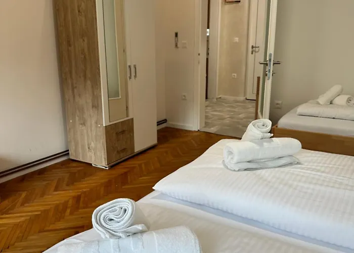 Air Urban Ilidza Free Parking And Near Airport * 塞拉耶佛