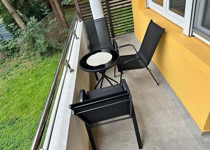 公寓 Air Urban Ilidza Free Parking And Near Airport