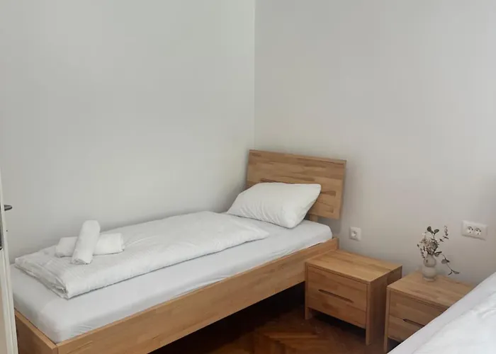 Air Urban Ilidza Free Parking And Near Airport *