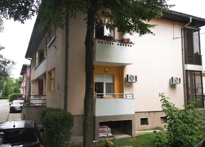 公寓 Air Urban Ilidza Free Parking And Near Airport